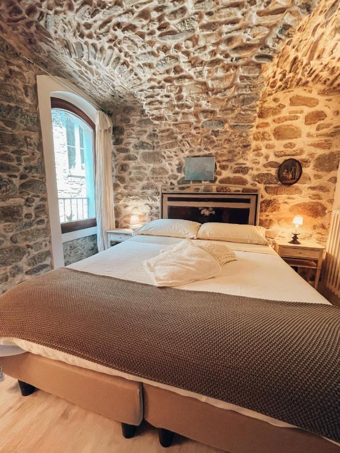 Talking Stones Bed & Breakfast Dolceacqua Ngoại thất bức ảnh