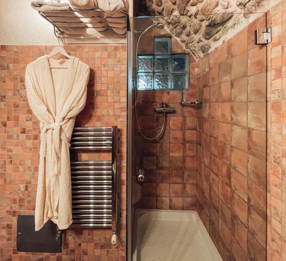 Talking Stones Bed & Breakfast Dolceacqua Ngoại thất bức ảnh