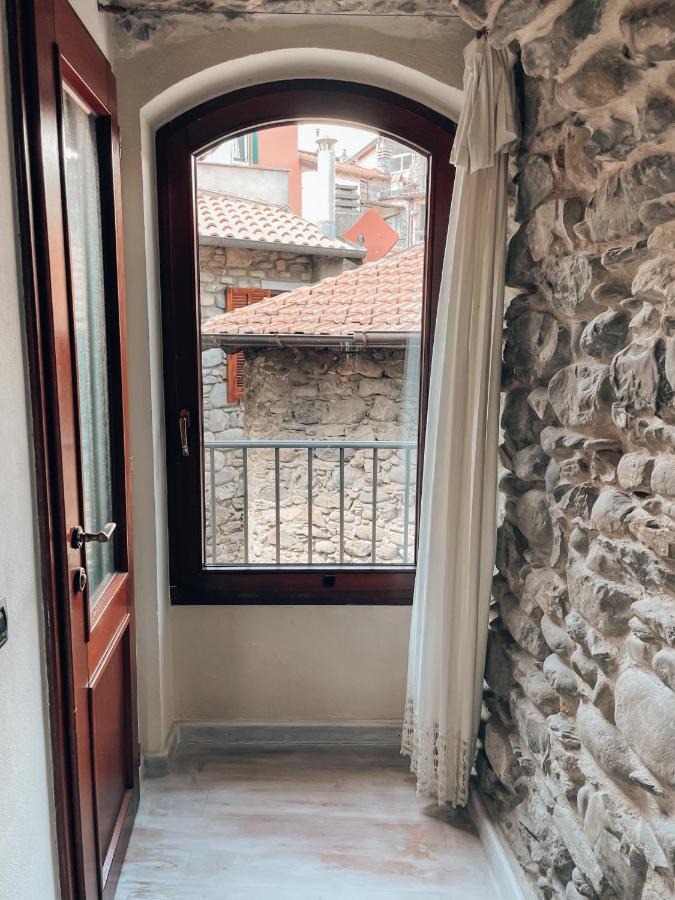 Talking Stones Bed & Breakfast Dolceacqua Ngoại thất bức ảnh