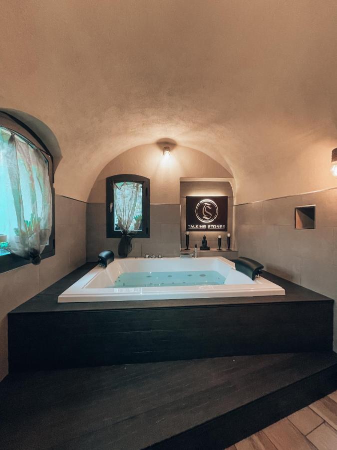 Talking Stones Bed & Breakfast Dolceacqua Ngoại thất bức ảnh