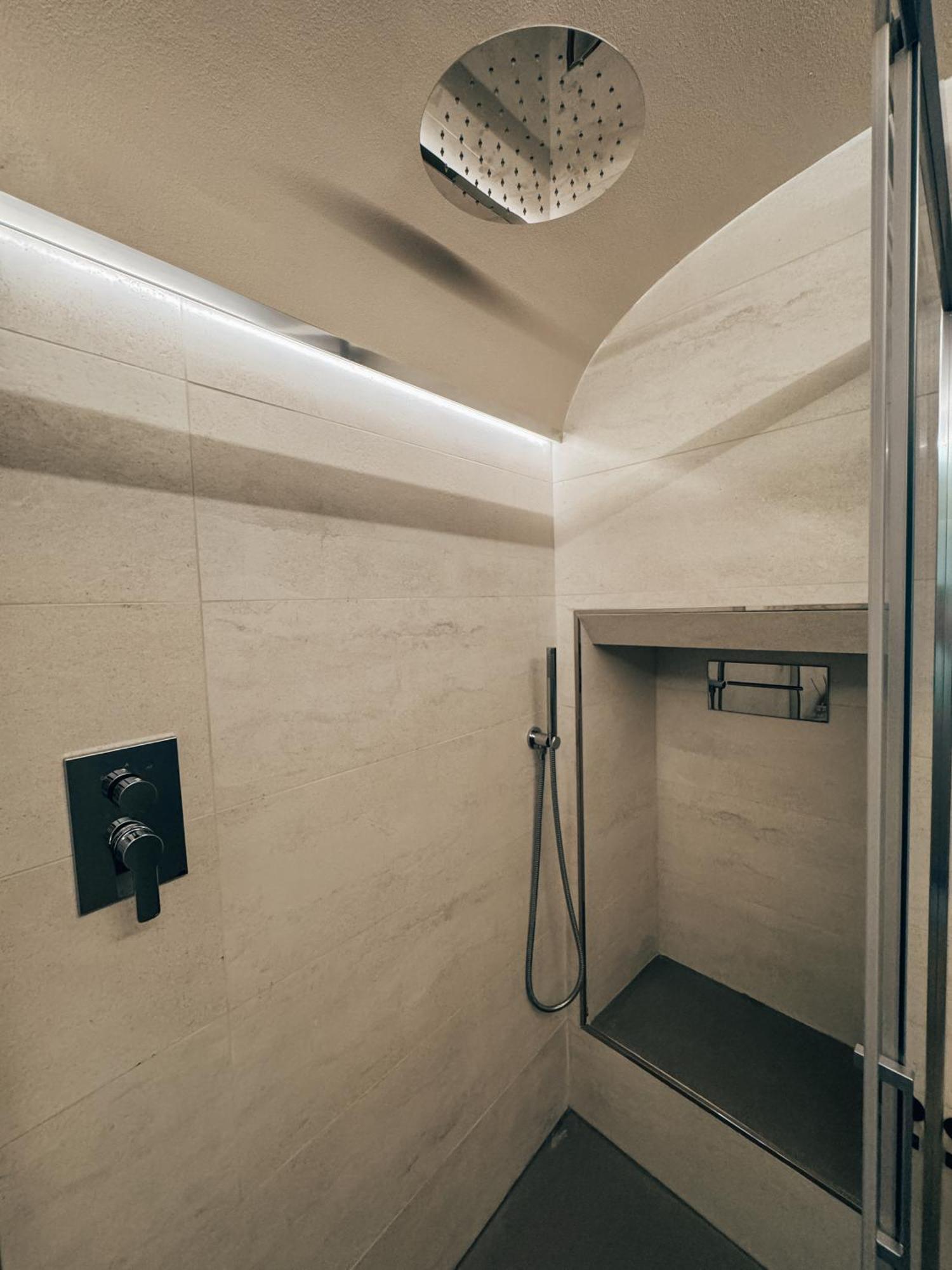 Talking Stones Bed & Breakfast Dolceacqua Ngoại thất bức ảnh