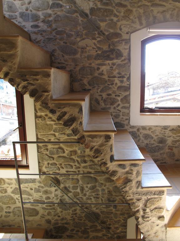 Talking Stones Bed & Breakfast Dolceacqua Ngoại thất bức ảnh